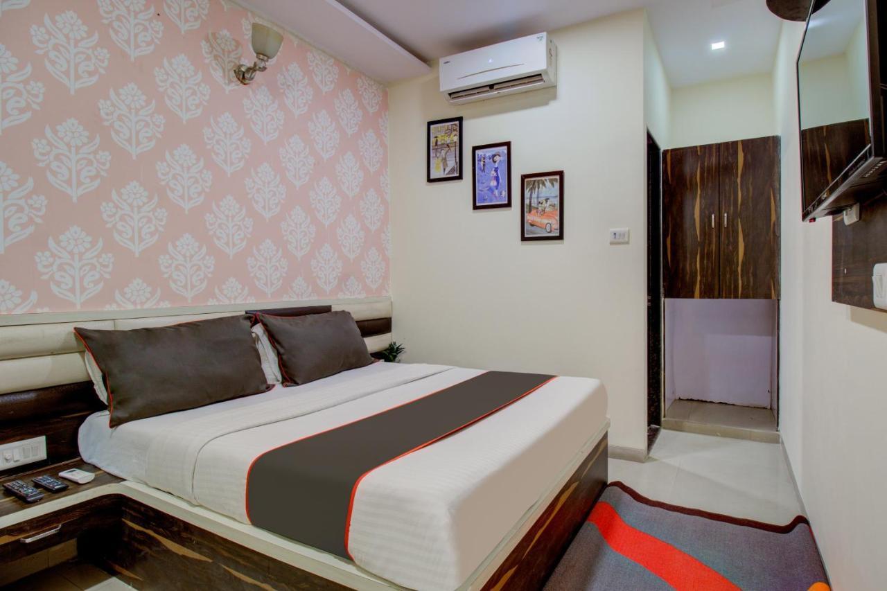Collection O Golden Tulipz Boutique Hotel Mumbai  Buitenkant foto