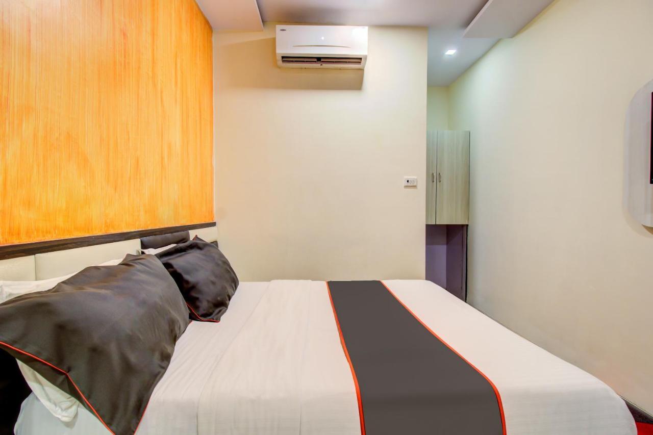 Collection O Golden Tulipz Boutique Hotel Mumbai  Buitenkant foto