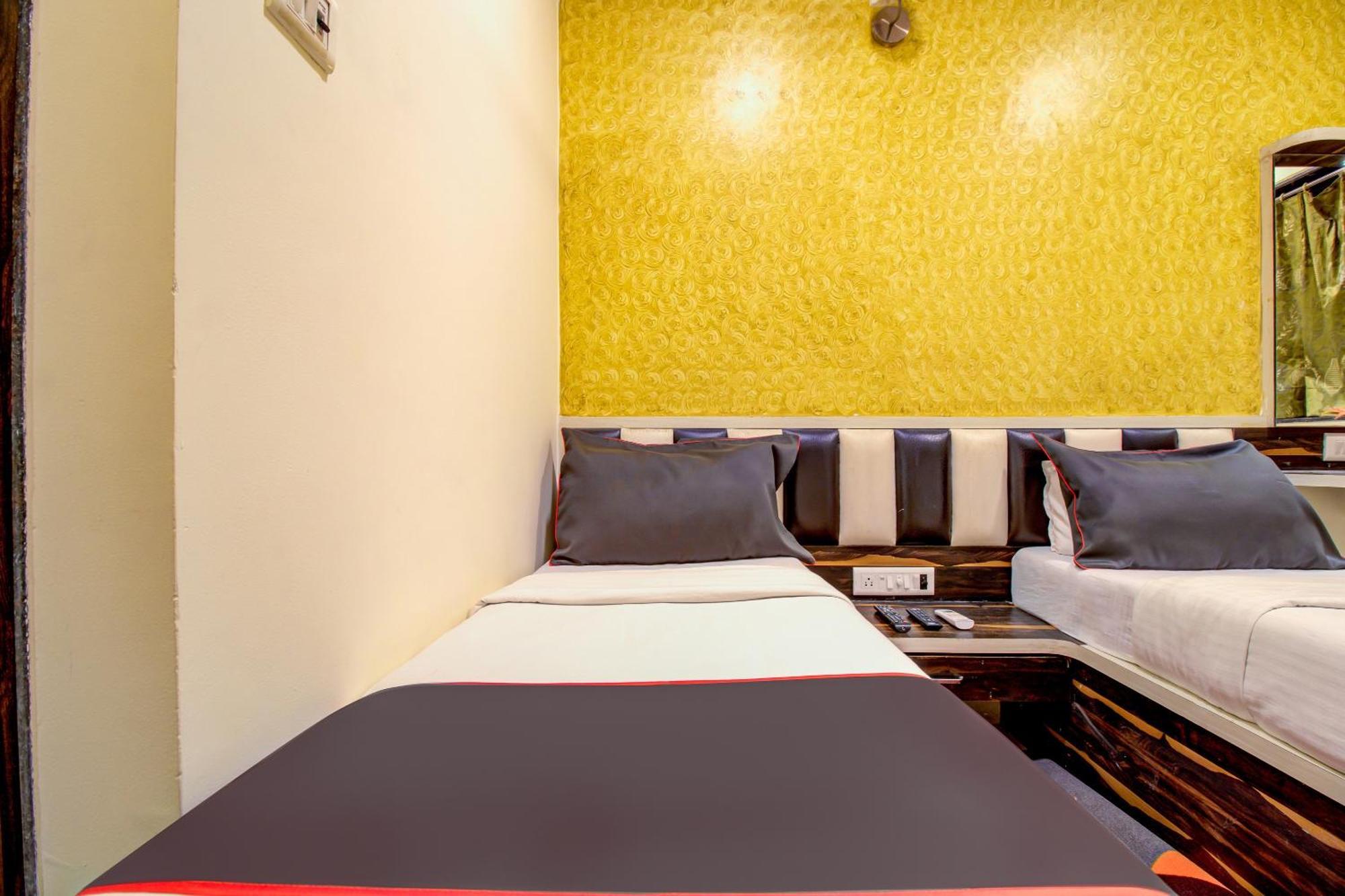Collection O Golden Tulipz Boutique Hotel Mumbai  Buitenkant foto